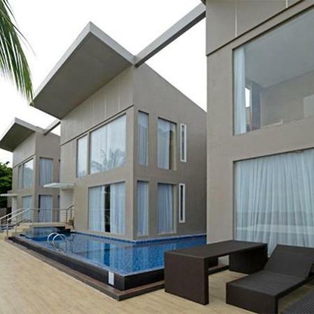 Hotel D'Season Karimun Jawa Karimunjawa Esterno foto