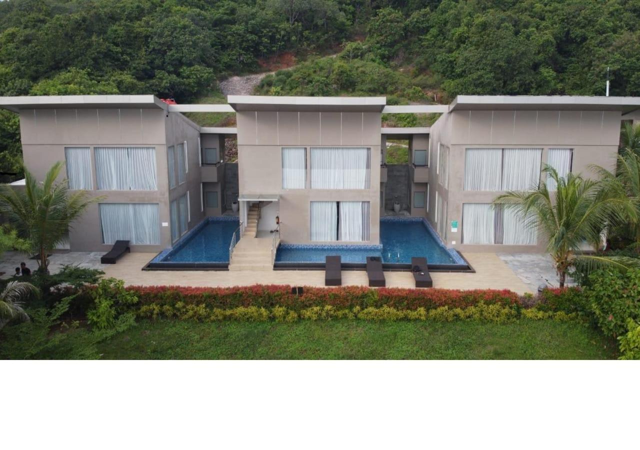 Hotel D'Season Karimun Jawa Karimunjawa Esterno foto