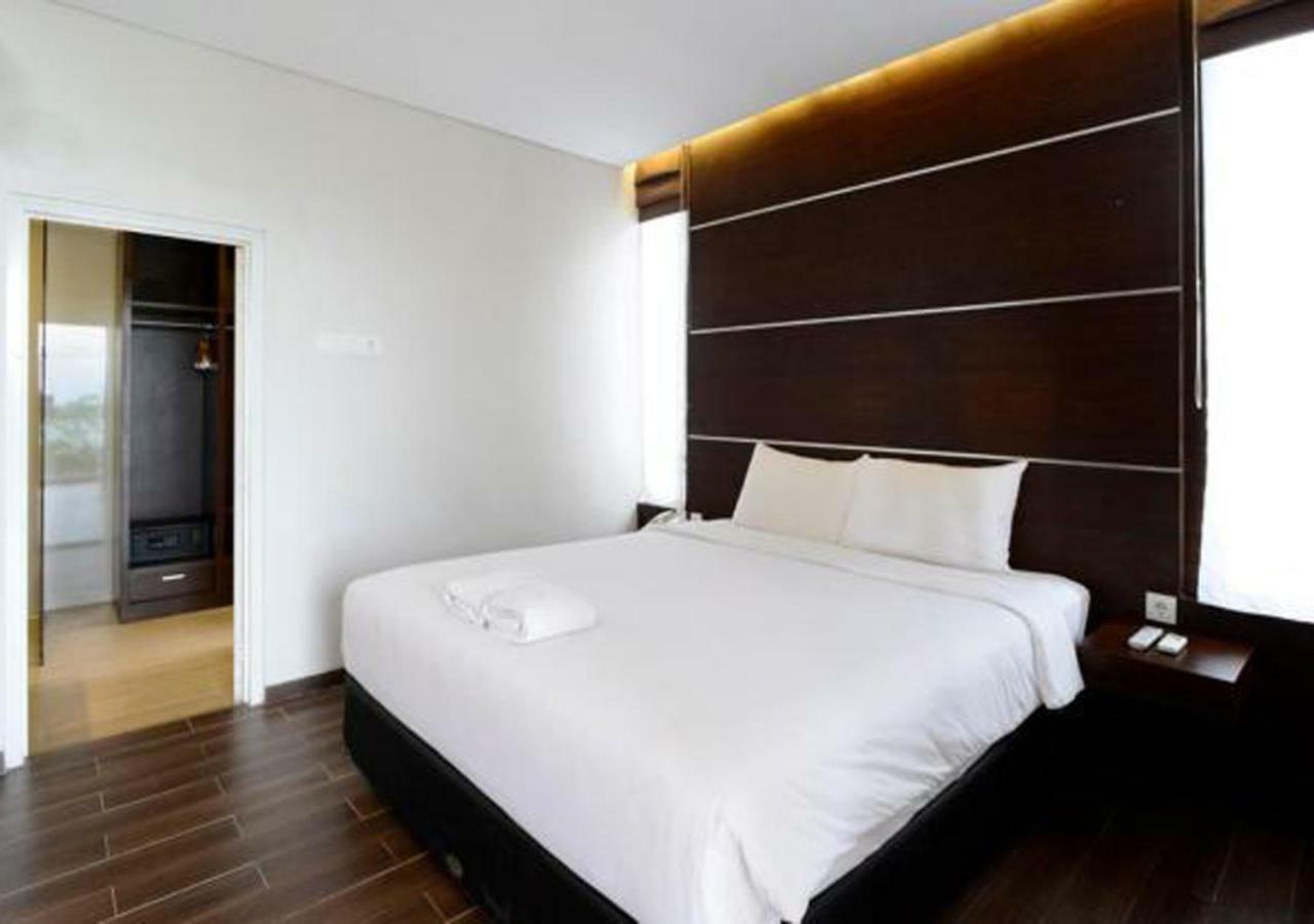 Hotel D'Season Karimun Jawa Karimunjawa Esterno foto